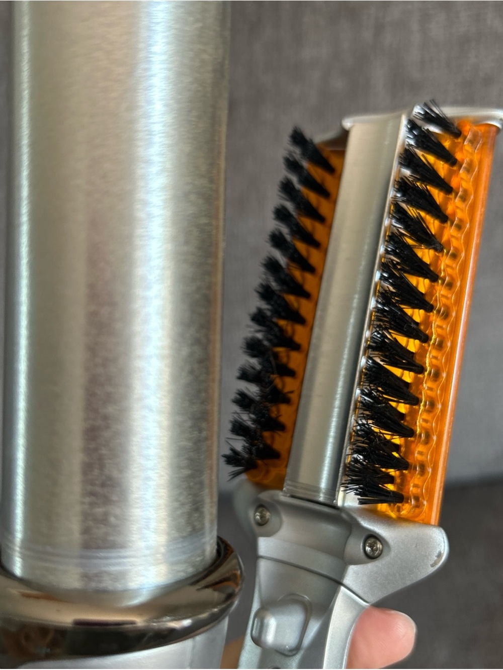 InStyler Original Rotating Hot Iron Brush 1.25" Barrel Silver Orange IS1001 - Picture 8 of 10